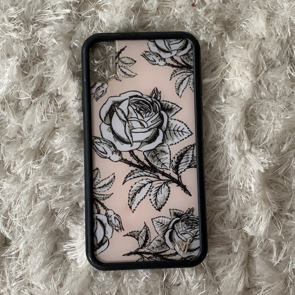 WildFlower Claudia Sulewski iPhone XR Case